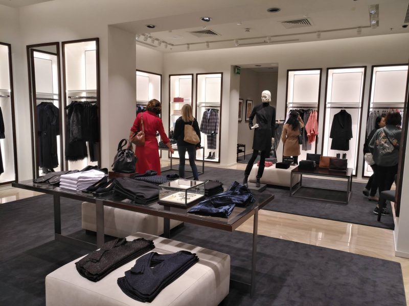 Massimo_dutti_zielo2